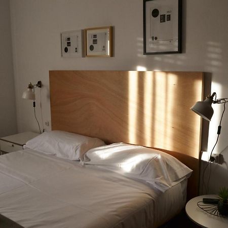 Tres Puentes Anguiano Apartamentos Y Hostal Exteriör bild