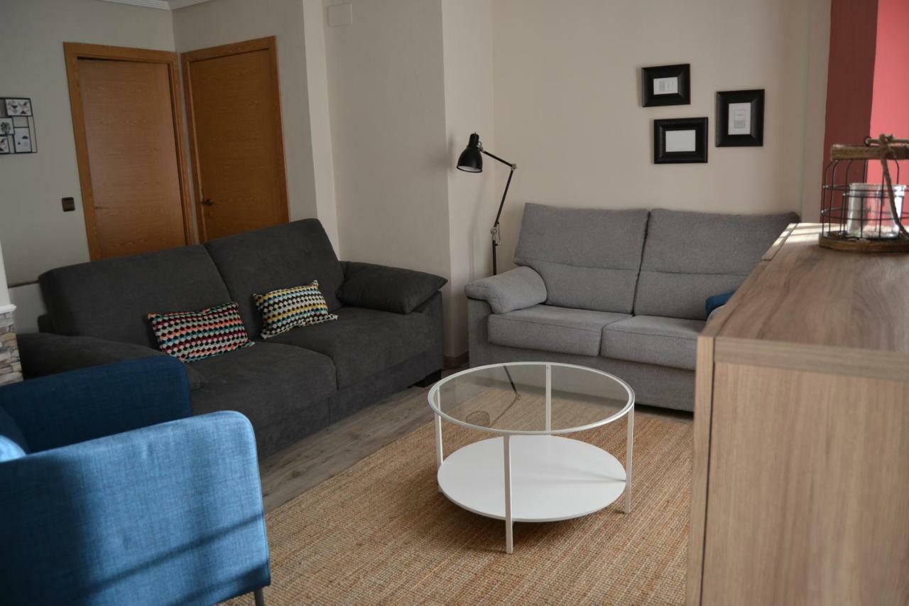 Tres Puentes Anguiano Apartamentos Y Hostal Exteriör bild